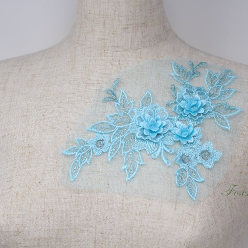 水色 花柄刺繍 着物キララ、ブルー 8ee67153aff6afbb14eb68600dfc98