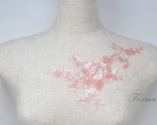 チェック刺繍スパンコールチュール 0_a40cdc91a3ea18dcfc56075ba3ac