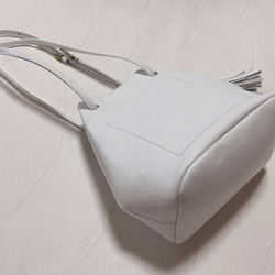 【受注生産】丸みボディのドローストリングバッグ Mini  White 3枚目の画像