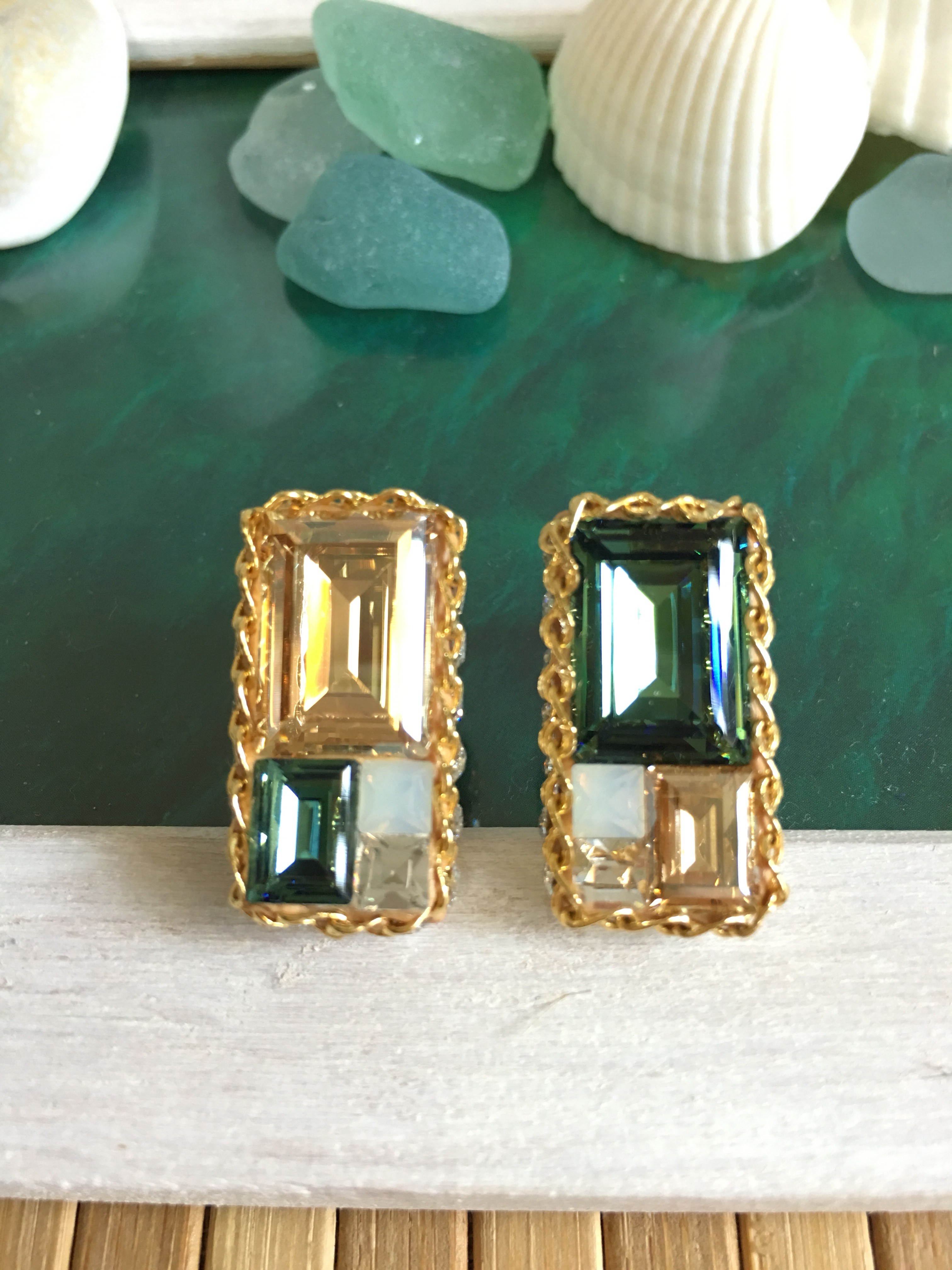 スクエア イヤリング SWAROVSKI Crystals 使用