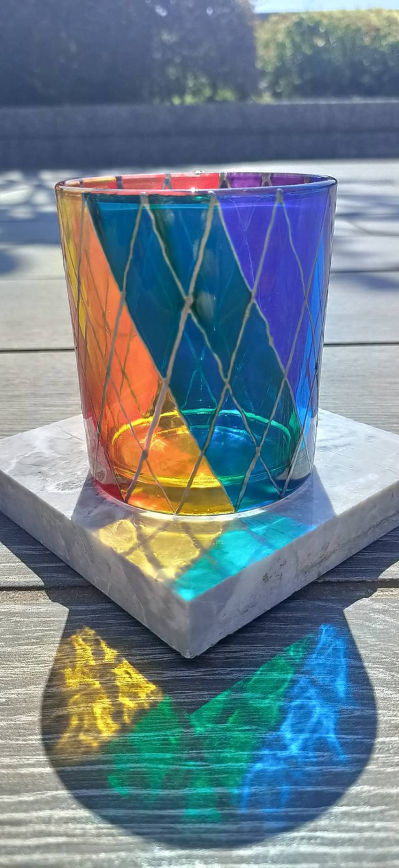 レインボーガラス塗装キャンドルホルダー-木製カバー付き 1枚目の画像