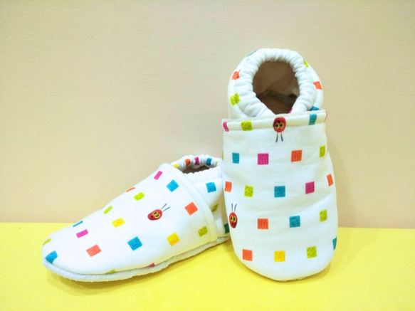 寶寶彌月禮物-手工鞋-小摸摸蟲 第1張的照片