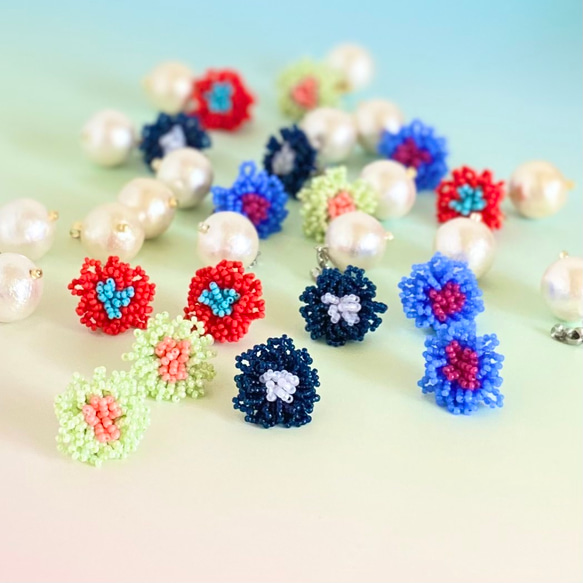 flower刺繍2wayパール耳飾り［サファイアブルー］ビーズ刺繍　ピアス／イヤリング 6枚目の画像