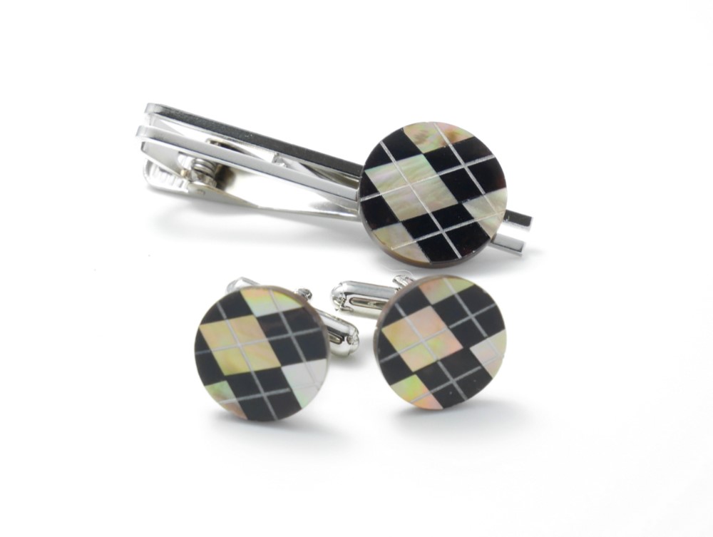 【セット作品】落ち着いた雰囲気でビジネスにぴったりのカフスボタン・タイピンセット 002