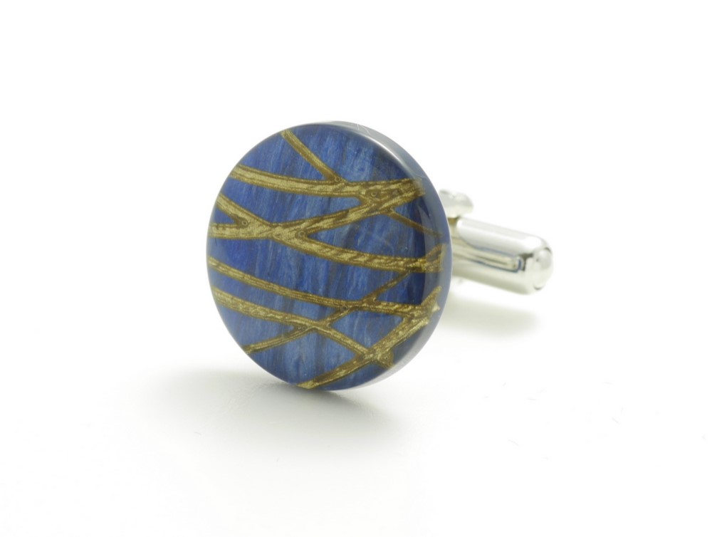 ブルーのキャンパスにゴールドが入った粋なカフスボタン Premium 133