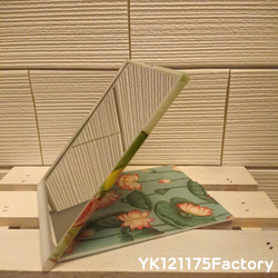 LOTUS No.4／(蓮series No.1～5)黄緑ver.コンパクトミラー(和紙＋α) 2枚目の画像