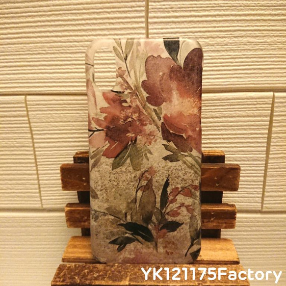 休止中【受注制作】水彩画タッチ3「ヴィンテージcol.」お花のスマホケース(ヴィンテージパープルVer.) 1枚目の画像