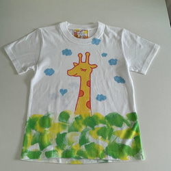 受注制作kidsTシャツ「キリン　雲と草原」80~140cm対応 1枚目の画像