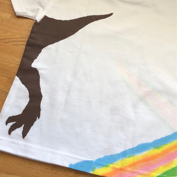 kidsTシャツ110cm「ティラノサウルス　レインボー」110-7 4枚目の画像