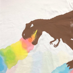 受注制作　kidsTシャツ「ティラノサウルス　ふんわりビーム」120cm~140対応 2枚目の画像