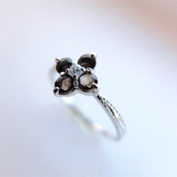 スモーキークォーツのfleurette silver ring 1枚目の画像