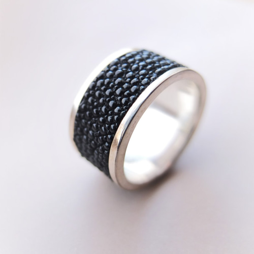 【ネット限定】 stingray 指輪 シルバーリング ring~エイ革 silver piena アクセサリー