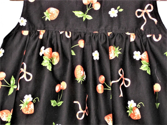 イチゴ＆リボンのボーダー柄　ジャンパースカート　105ｃｍ～115ｃｍ 3枚目の画像
