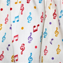 オフホワイトＸラメＸ音符のギャザースカート（１００ｃｍ） 2枚目の画像