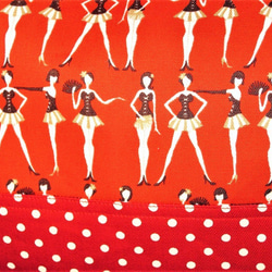 ダンサー柄のシューズケース（赤Xドット） 3枚目の画像