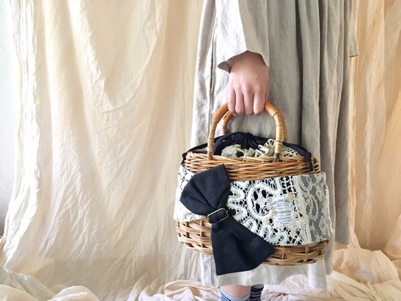 アンティークレースとリボンの大人のためのかごバッグ*170401 1枚目の画像