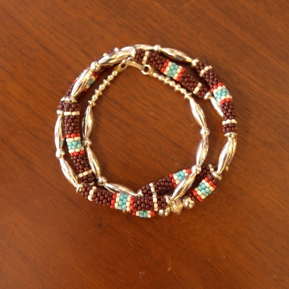 ビーズとシルバーのネックレス/ブレスレット　ダークブラウン