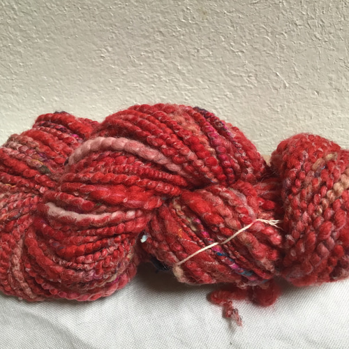 毛糸 手紡ぎ アートヤーン 赤MIX色 75g 毛糸 ta-tan 通販 10768486