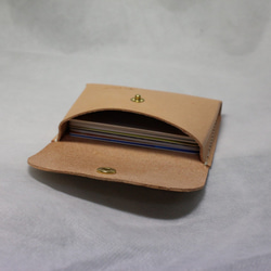 栃木レザー 手のひらサイズのカードケース（ナチュラル色）【送料無料】 2枚目の画像