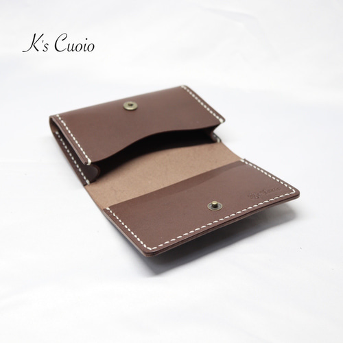 ヌメ革 たっぷり入るカードケース（ダークブラウン色）【送料無料