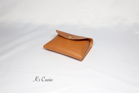 ヌメ革 一枚革で作るカードケース（キャメル色）【送料無料】 1枚目の画像