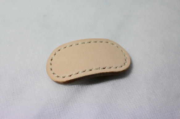 ヌメ革 ヘアゴム【送料無料】 1枚目の画像