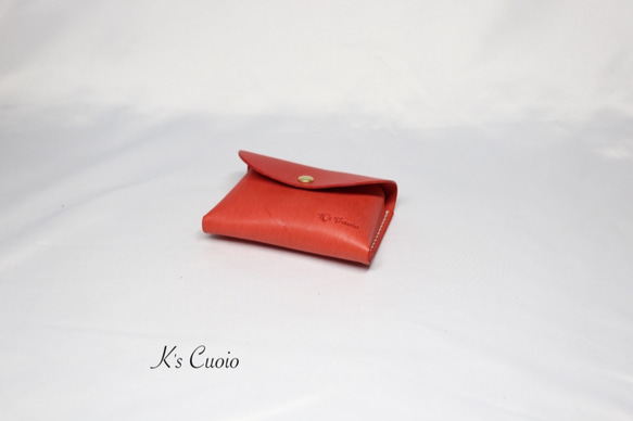 ヌメ革 手のひらサイズのカードケース（レッド色）【送料無料】 2枚目の画像