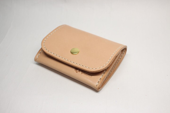 栃木レザー ボックス型小銭入れTypeB（ナチュラル色）【送料無料】 1枚目の画像