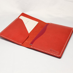 ヌメ革 手縫いのパスポートケース（レッド色）【送料無料】 2枚目の画像