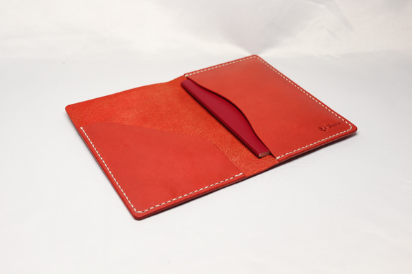 ヌメ革 手縫いのパスポートケース（レッド色）【送料無料】 7枚目の画像