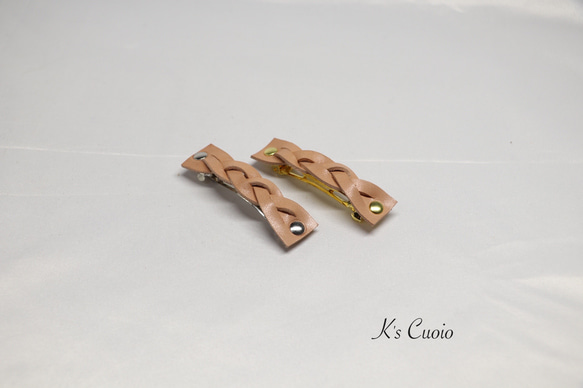 栃木レザー　三本編みバレッタ【送料無料】 2枚目の画像