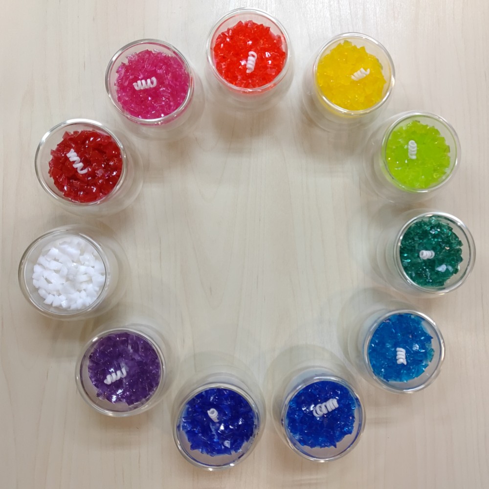 【12か月の誕生石カラーアロマキャンドルグラス】イニシャル入り