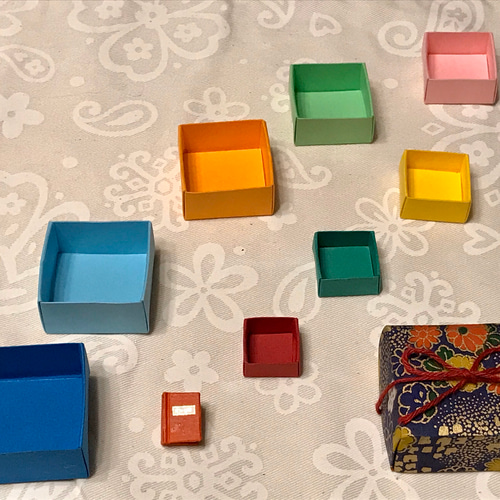 小さな玉手箱に入った極小豆本「浦島太郎」 その他雑貨 クリサンテーム