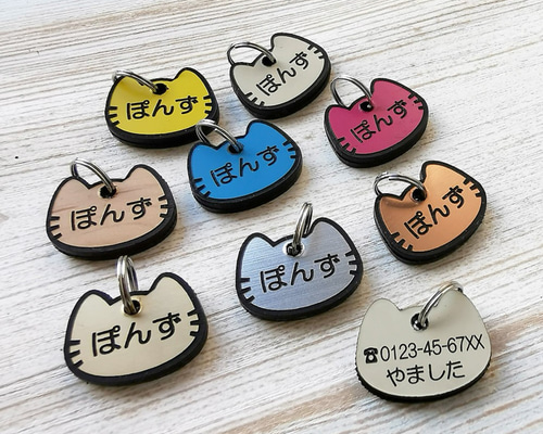 ミニねこ型の迷子札（猫の名札、ネームプレート） ペット服