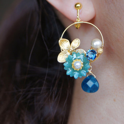 耳環的紫羅蘭和瑪格麗特/藍色耳環 第3張的照片