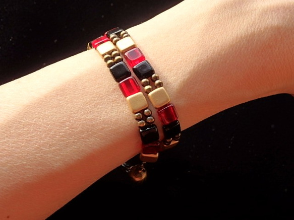 2way accessory：bracelace／ancient ruins square：Berlin 4枚目の画像