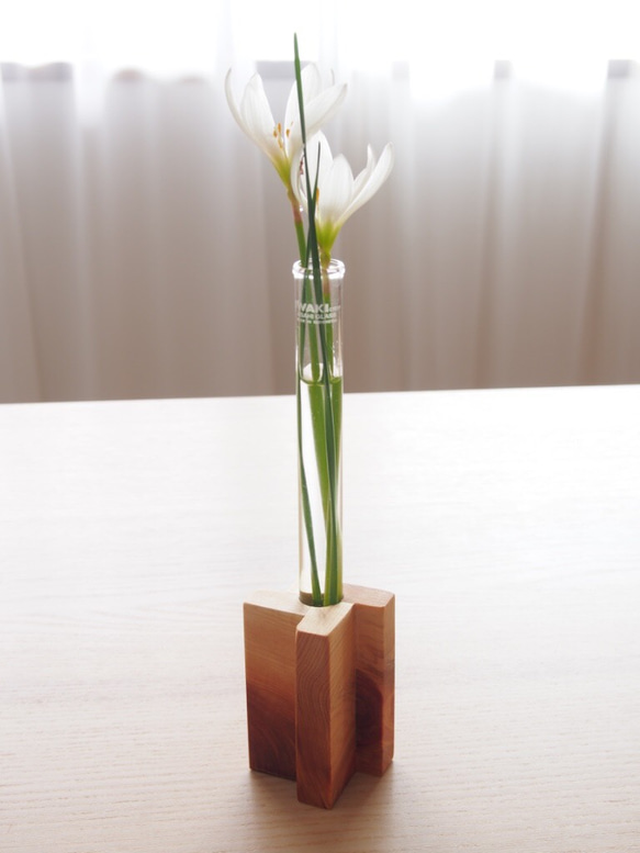 木曽ひのきで作った一輪挿し/1個売（風車） 一輪挿し・花瓶