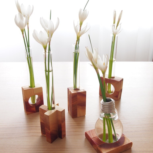 木曽ひのきで作った一輪挿し/1個売（風車） 一輪挿し・花瓶