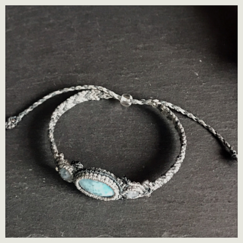 #499マクラメ一粒ブレスレット：ラリマー 499マクラメ一粒ブレスレット：ラリマー