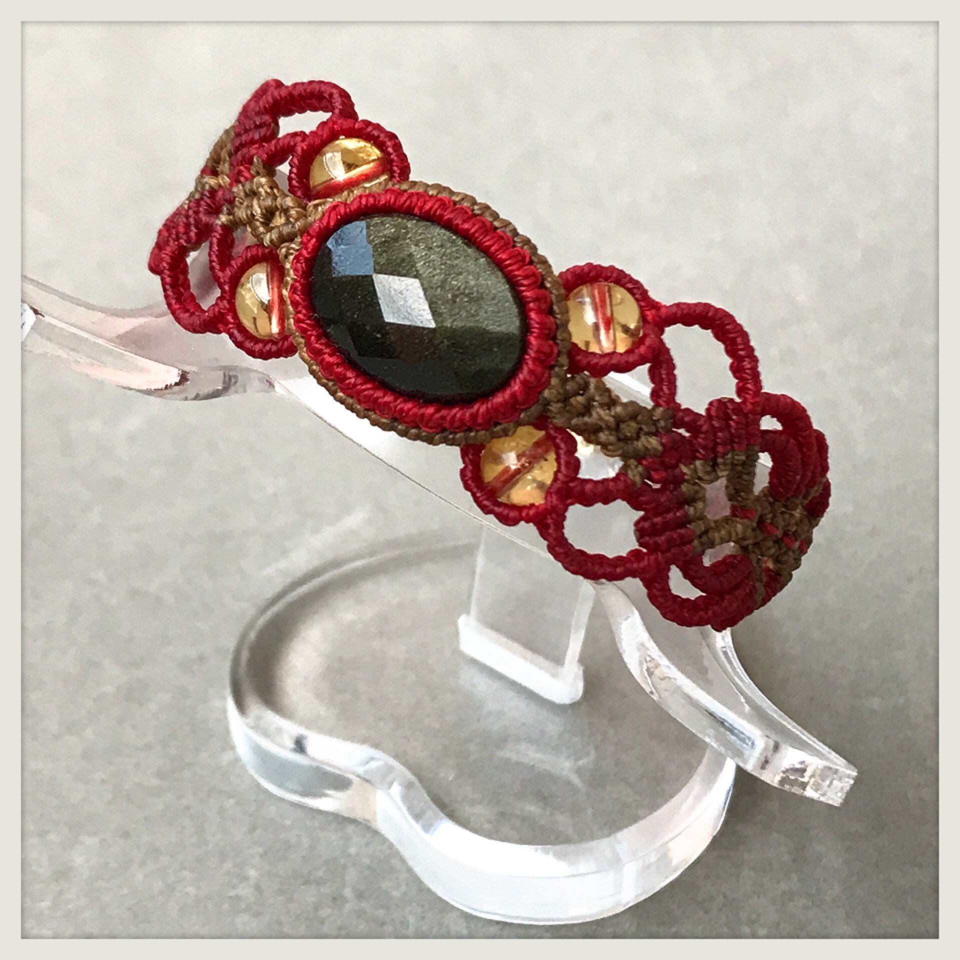 ゴールデンオブシディアンとシトリンのブレスレット【大きいサイズ Lサイズ】【マクラメ macramé】