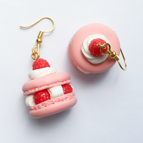 ローズベリーマカロン イヤリング 片耳 ローズマカロン ラズベリー