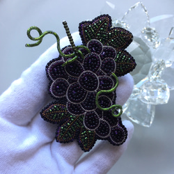 ビーズ刺繍のブローチ　-葡萄- grapes 4枚目の画像