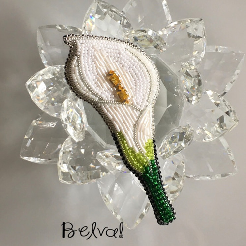 ビーズ刺繍のブローチ -カラー 花- ブローチ Belva! 通販 ビーズ刺繍のブローチ -カラー 花- ブローチ Belva! 通販