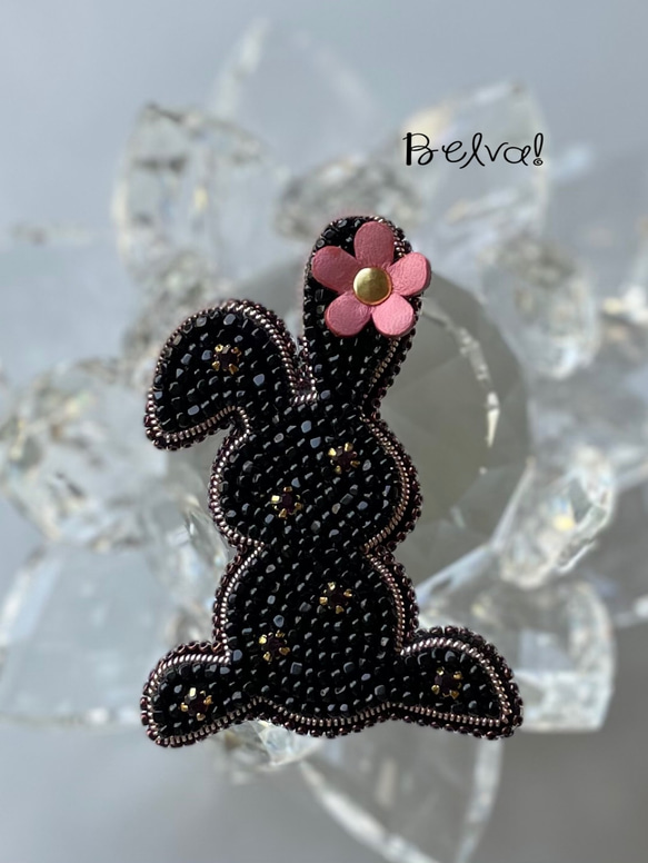 アートなビーズ刺繍ブローチ 444 (cicu cicu)