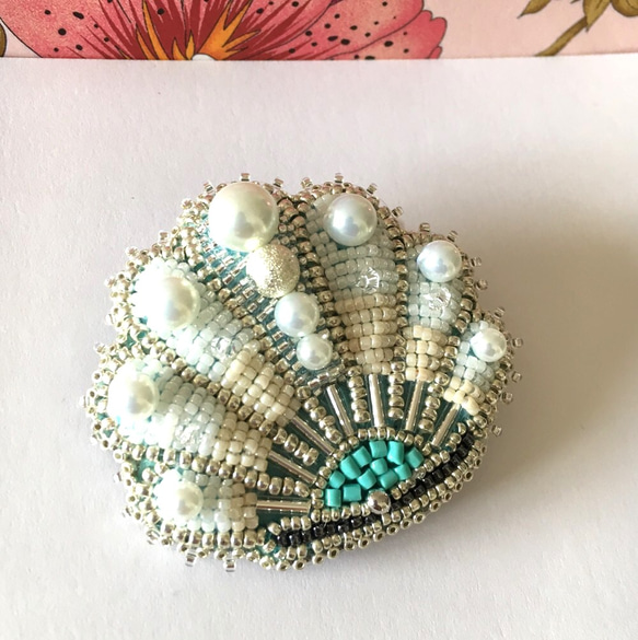 ビーズ刺繍 -貝殻のブローチ- shell 9枚目の画像