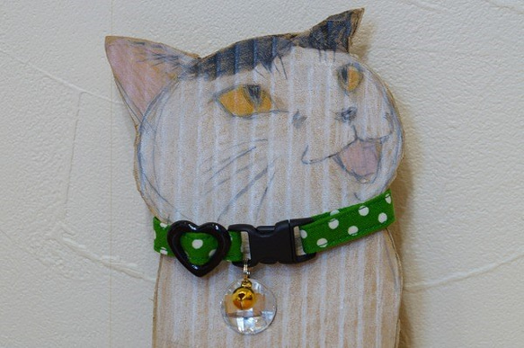 猫さん首輪・緑に白みずたま 2枚目の画像