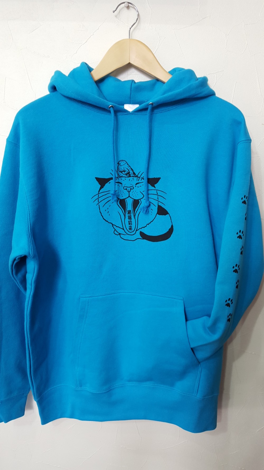 《受注制作》厚手カスタマイズ猫柄プルオーバーパーカー