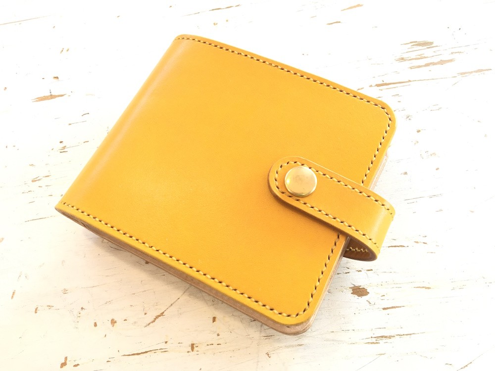 《SALE》手染め二つ折り財布（イエロー）