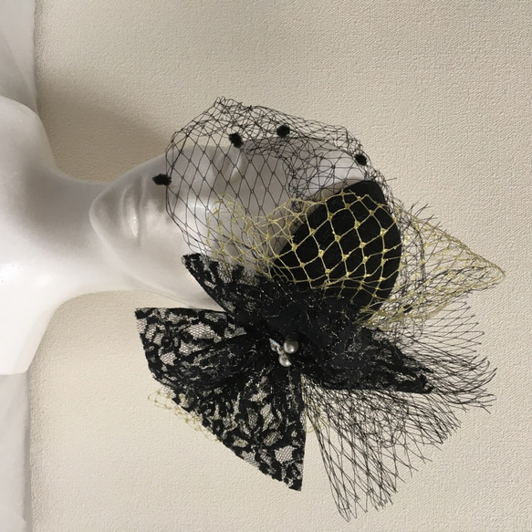トーク帽 トークハット 黒　金　 ブラック 髪飾り ヘッドドレス 結婚式 卒業式 ウェディング ヘアアクセサリー　リボン 2枚目の画像