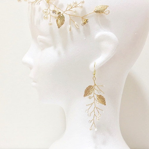 438 粒パール 枝葉 ゴールド ハンドメイド ピアス イヤリング 小ぶり